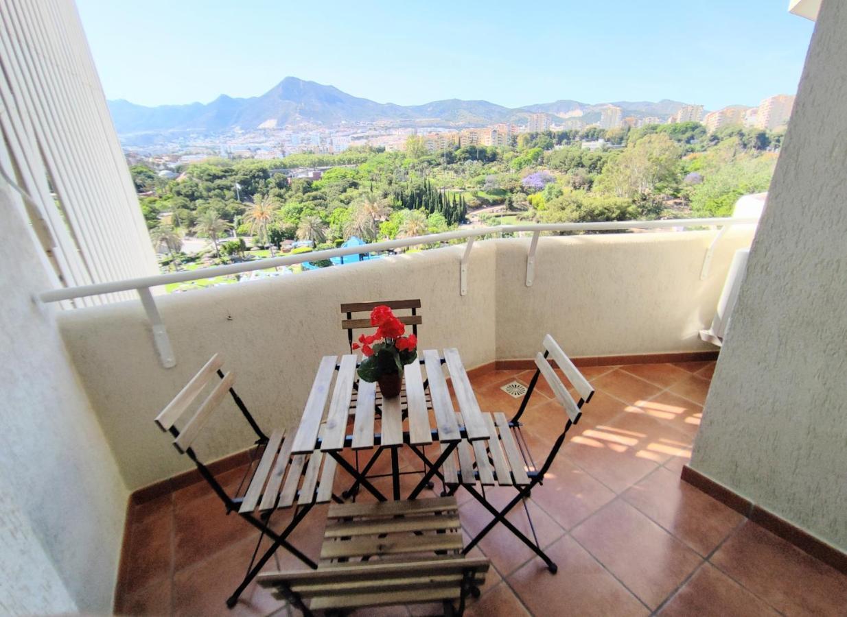 Benal 905 En Primera Linea De Playa / Beachfront Apartment Benalmádena